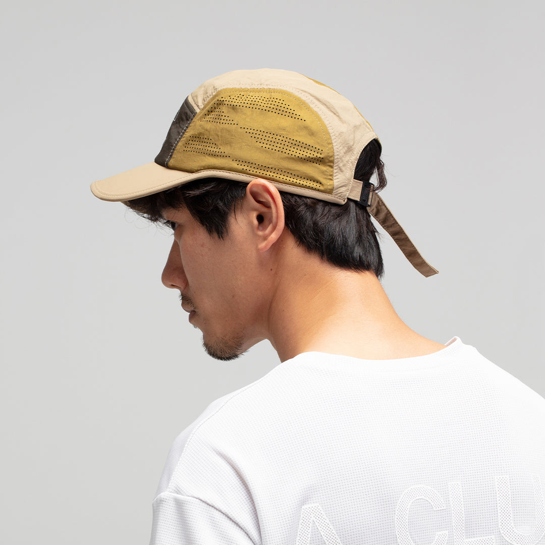 Gorra urbana reflectante con logo